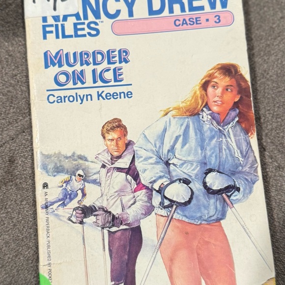 Nancy Drew Files Mystery Book Set - 9 books - Picture 4 of 10